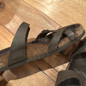 Birkenstock Women’s Mayari Sandal Size 39